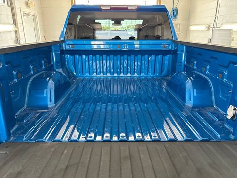 Used 2022 Chevrolet Silverado 1500 Custom Trail Boss AWD/4WD image 34