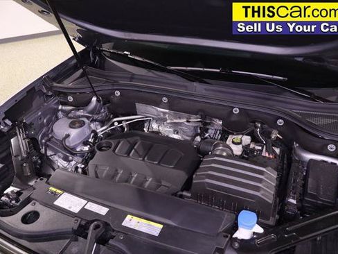 Used 2025 Volkswagen Atlas SE FWD image 29