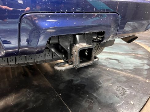 Used 2023 Toyota 4Runner SR5 image 15