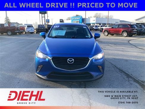 Used 2017 MAZDA CX-3 Touring image 2