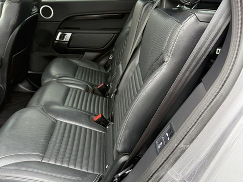 Used 2022 Land Rover Discovery S R-Dynamic AWD/4WD image 26