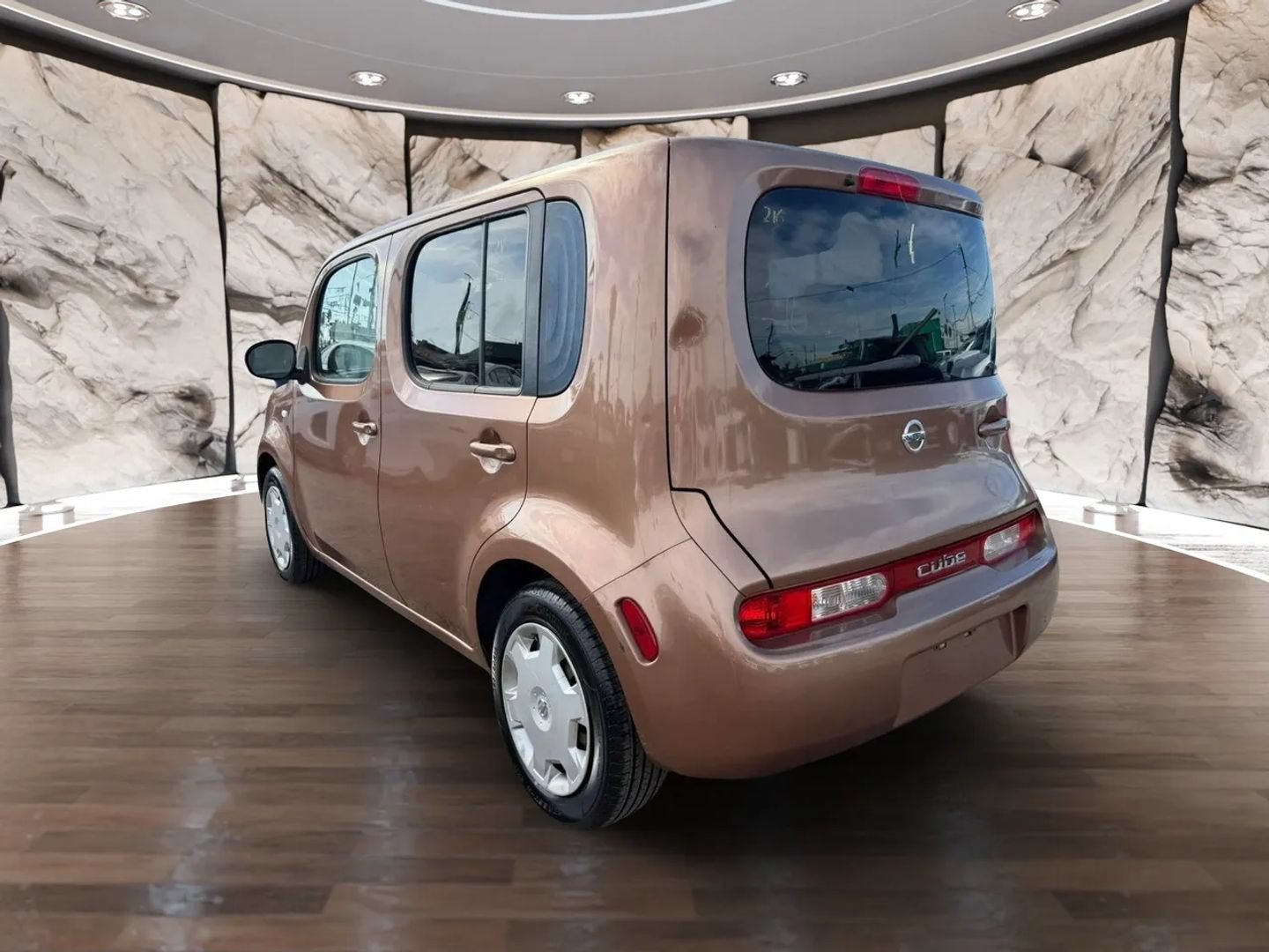 Used 2011 Nissan Cube 1.8 S w/ Interior Designer Pkg FWD image 8