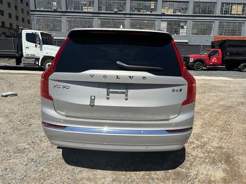 Certified 2024 Volvo XC90 B6 Plus w/ Protection Package Premier image 6