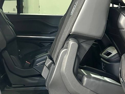 New 2026 Lincoln Navigator Reserve AWD/4WD image 71