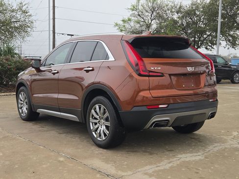 Used 2019 Cadillac XT4 Premium Luxury image 5
