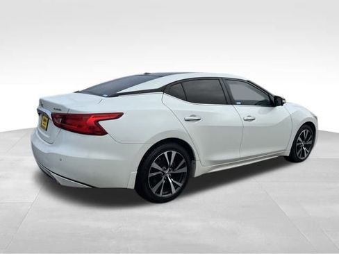 Used 2016 Nissan Maxima Platinum image 8