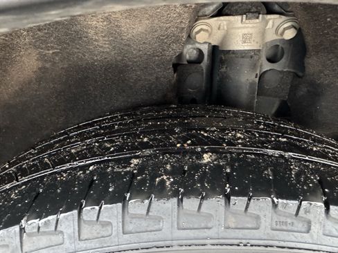 Certified 2025 Ford Escape ST-Line Select image 21