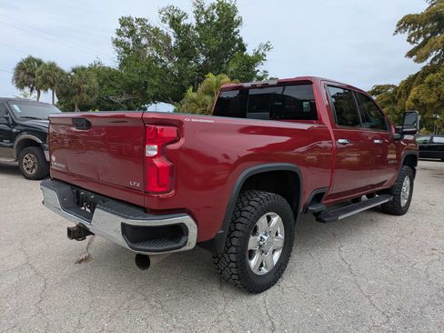 Used 2020 Chevrolet Silverado 2500 LTZ w/ LTZ Premium Package AWD/4WD image 4
