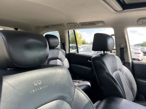 Used 2011 INFINITI QX56 4WD w/ Theater Pkg image 38