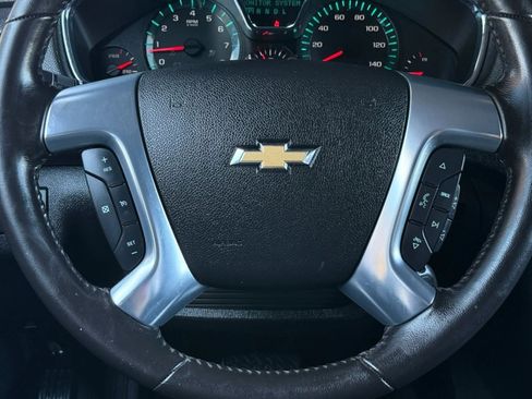 Used 2017 Chevrolet Traverse LT w/ Style and Technology Package AWD/4WD image 53