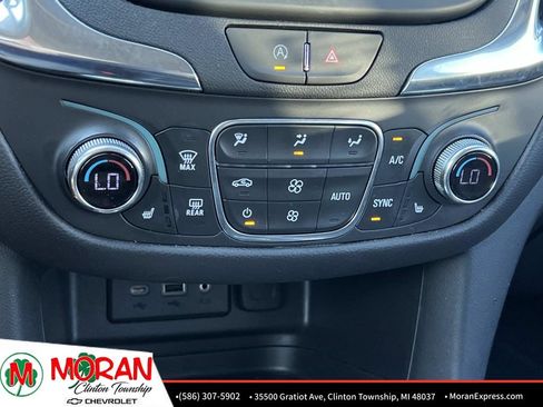 Certified 2024 Chevrolet Equinox LT FWD image 22