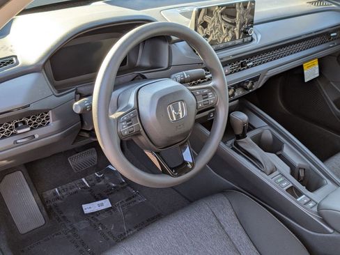 New 2025 Honda Accord SE image 4