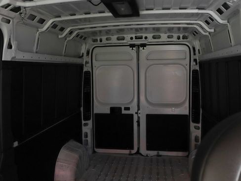 Used 2025 RAM ProMaster 2500 w/ Convenience Group FWD image 27