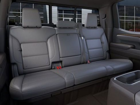 New 2026 GMC Sierra 1500 SLT RWD image 17