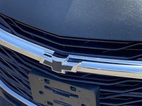 Used 2023 Chevrolet Malibu LT FWD image 25