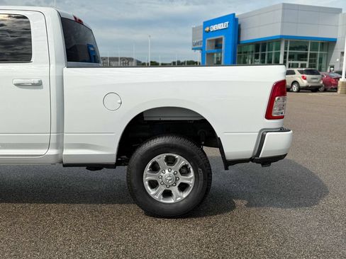 Used 2022 RAM 2500 Big Horn w/ Level 1 Equipment Group AWD/4WD image 12