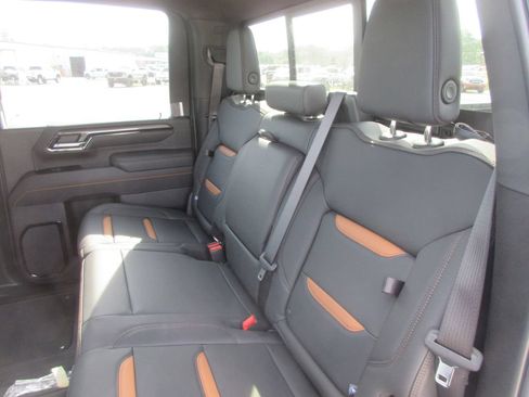 New 2026 GMC Sierra 2500 AT4 w/ AT4 Premium Plus Package AWD/4WD image 13