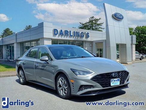 Used 2023 Hyundai Sonata SEL w/ Convenience Package FWD image 3