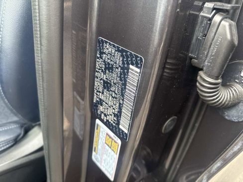 Used 2022 Kia Sorento SX Prestige w/ Panoramic Sunroof Package image 22