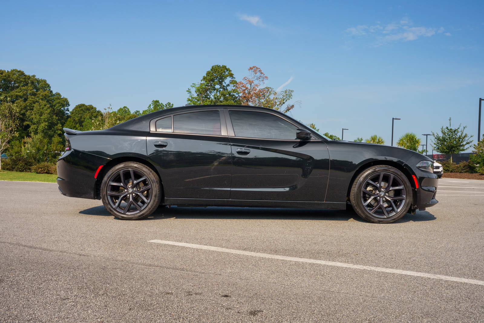 Used 2023 Dodge Charger SXT w/ Blacktop Package RWD image 8