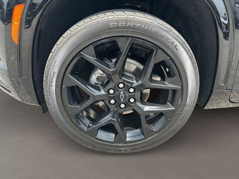 Used 2024 Chevrolet Traverse RS w/ LPO, Floor Liner Package AWD/4WD image 10
