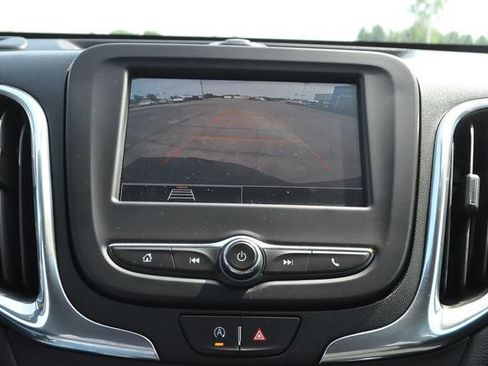 Used 2023 Chevrolet Equinox LT FWD image 36