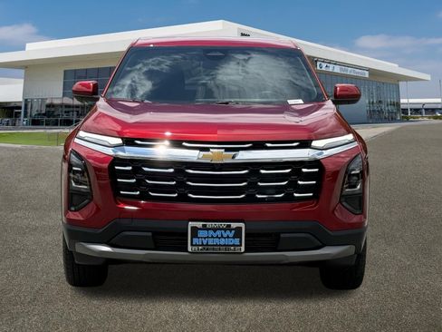 Used 2026 Chevrolet Equinox LT w/ Convenience Package II FWD image 3
