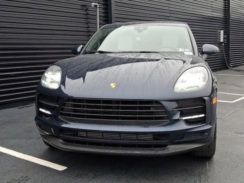 Certified 2019 Porsche Macan AWD/4WD image 10