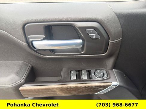 Used 2021 Chevrolet Silverado 1500 LT Trail Boss w/ Convenience Package II AWD/4WD image 20