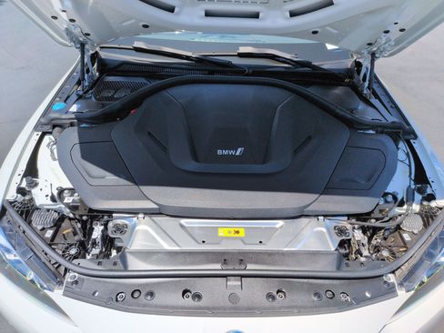 Certified 2024 BMW i4 eDrive35 w/ Convenience Package RWD image 34