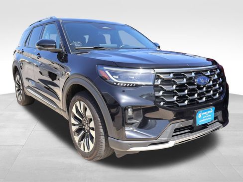 Used 2025 Ford Explorer Platinum w/ LUX Leather Package AWD/4WD image 10