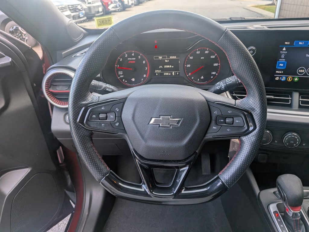 Used 2024 Chevrolet Trax RS w/ Driver Confidence Package FWD image 8