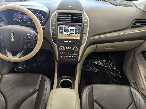 Certified 2019 Ford Expedition Platinum image 15