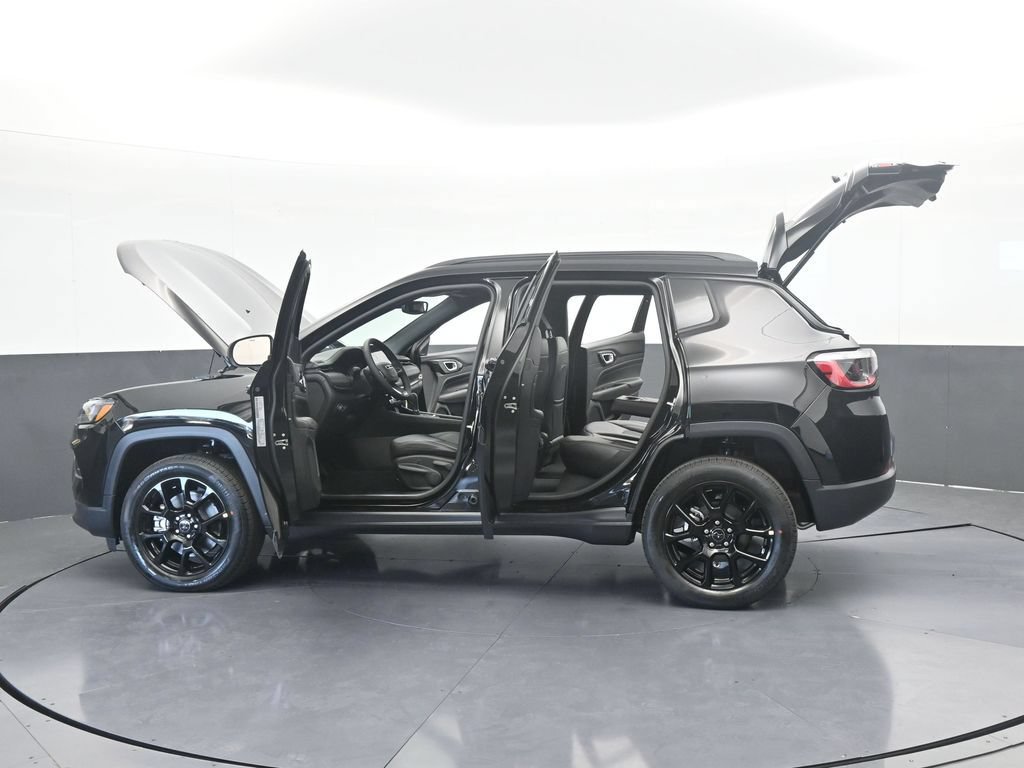 New 2026 Jeep Compass Latitude AWD/4WD image 71
