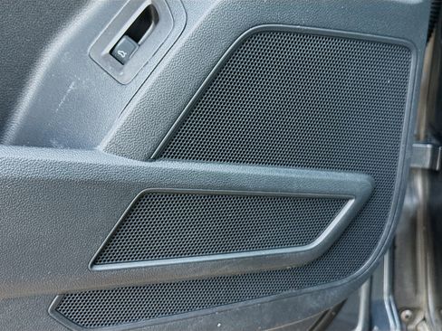 Used 2023 Volkswagen Atlas SE w/ Panoramic Sunroof Package image 24