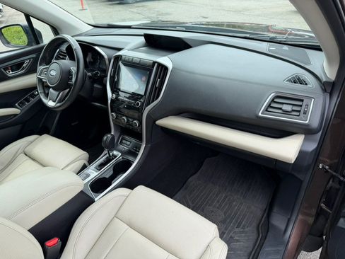 Used 2019 Subaru Ascent Limited AWD/4WD image 25