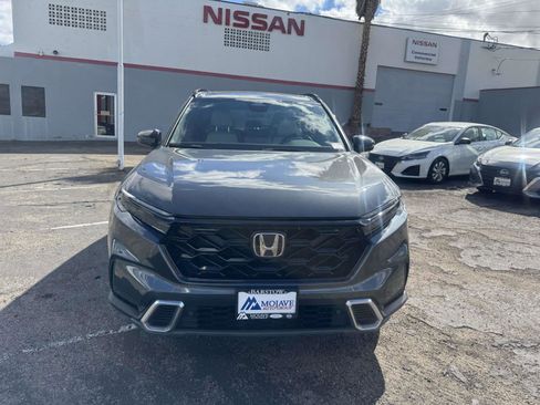 Used 2025 Honda CR-V Sport Touring image 2