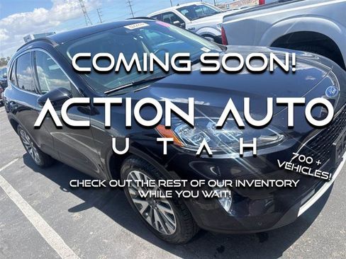 Used 2020 Ford Escape Titanium AWD/4WD image 1