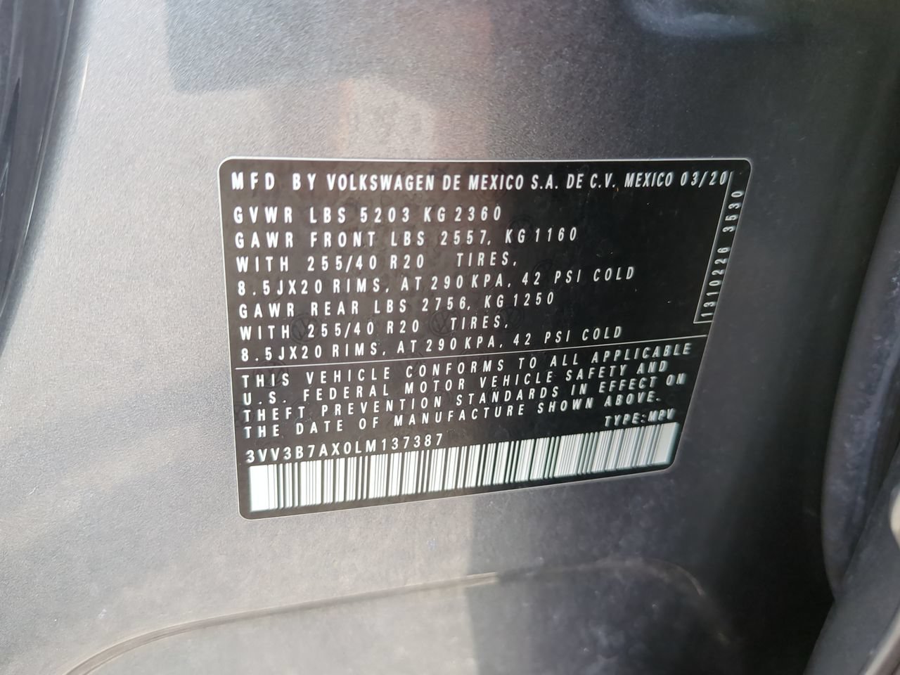 Used 2020 Volkswagen Tiguan SE R-Line FWD image 22
