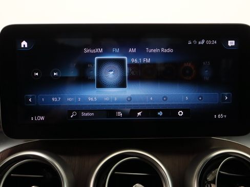 Used 2022 Mercedes-Benz GLC 300 image 19
