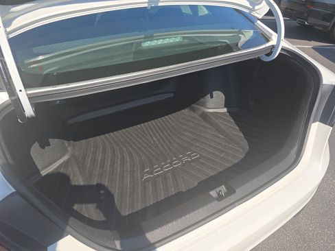 Used 2023 Honda Accord EX image 12