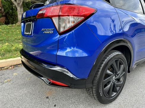 Used 2021 Honda HR-V Sport image 47
