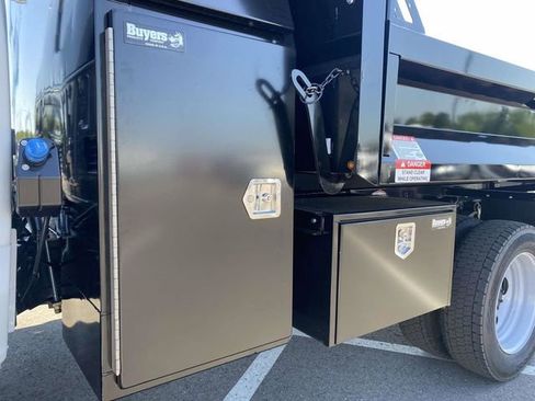 New 2026 Ford F550 4x4 Supercab Super Duty image 11