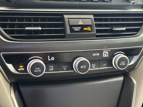 Used 2018 Honda Accord LX image 25