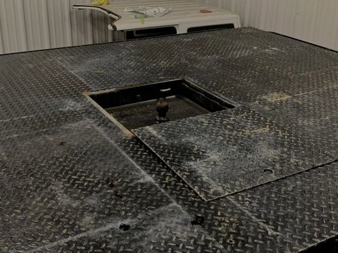 Used 2022 Ford F250 XL w/ Power Equipment Group image 19