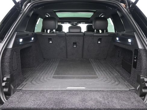 Used 2025 Land Rover Range Rover SE AWD/4WD image 28