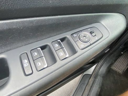 Used 2023 Hyundai Santa Fe SEL AWD/4WD image 19