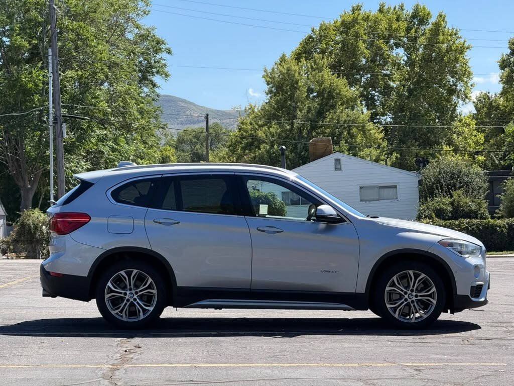 Used 2017 BMW X1 xDrive28i AWD/4WD image 6