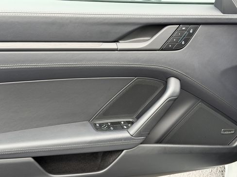 Used 2025 Porsche 911 Targa 4 GTS image 21