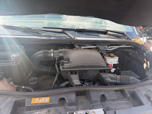 Used 2019 Mercedes-Benz Sprinter 144 image 20